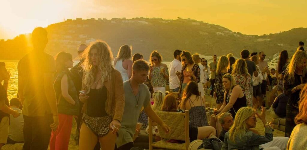 Vibrant Summerfest nightlife and parties: Colorful lights, energetic crowds, and pulsating music create an electrifying atmosphere for an unforgettable night of celebration and dancing.