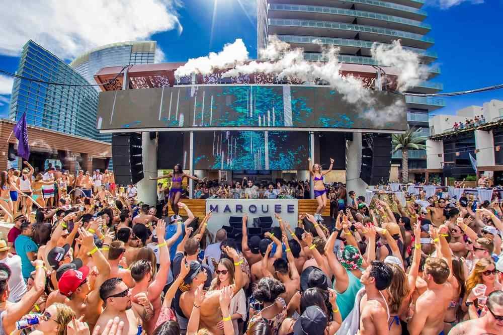 What are Las Vegas Pool Parties?, Guide to Las Vegas Pool Parties, Best Las Vegas Pool Parties, Tips for Attending Las Vegas Pool Parties