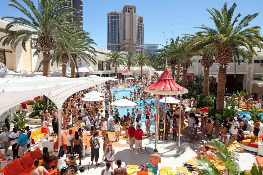 What are Las Vegas Pool Parties?, Guide to Las Vegas Pool Parties, Best Las Vegas Pool Parties, Tips for Attending Las Vegas Pool Parties