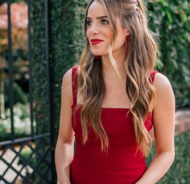 Best Christmas Party Outfits for Women